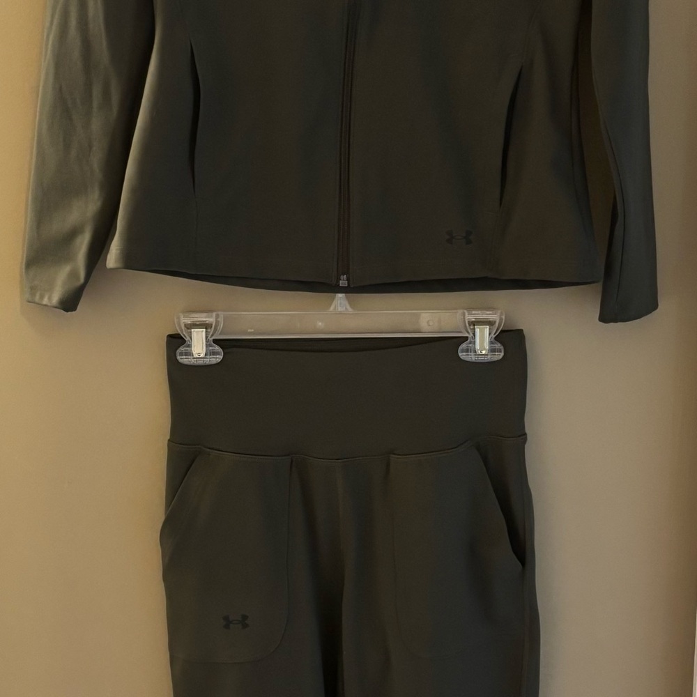 Under Armour Green Track Pants & Joggers